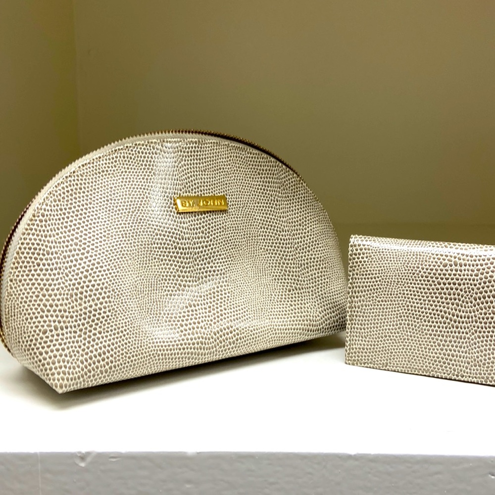 St John cosmetic bag and card case